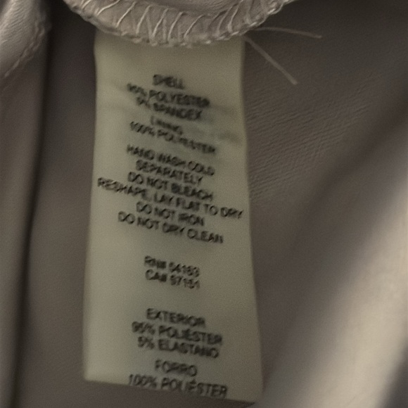 Vince Camuto Shimmery Silver Metallic Knit Cowl Neck Sheath Dress Size 6 Party - Picture 8 of 9